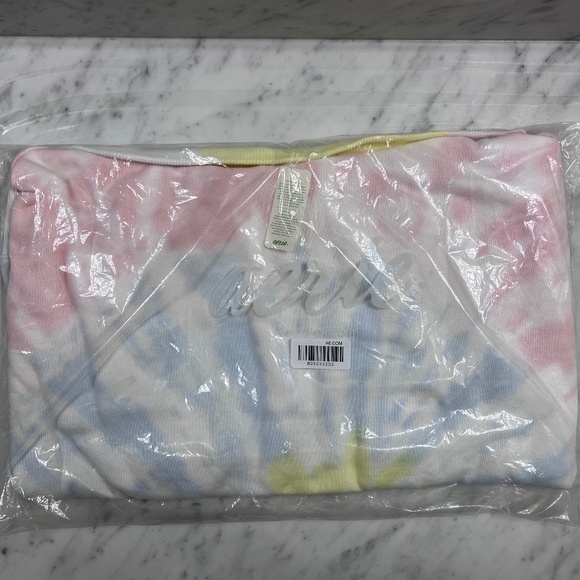 SOLD OUT - AERIE WEEKEND OVERSIZED HOODIE - SLUMBER PARTY TIE DYE - SMALL - Picture 2 of 3